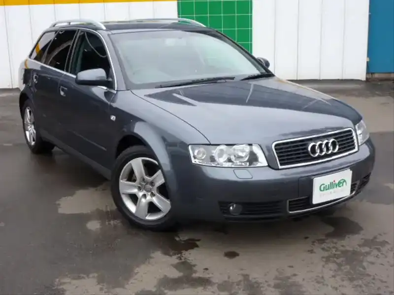 カタログ画像：Ａ４アバント（A4 AVANT） ２．０ 2004年8月 GH-8EALT 2000cc ドルフィングレーメタリック 燃費10.8km / l  メイン（その他）