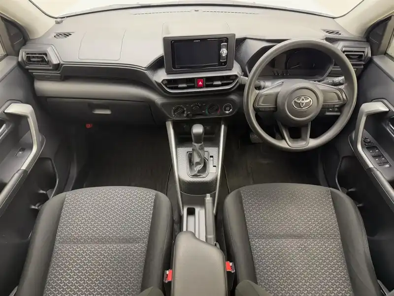 カタログ画像：ライズ（RAIZE） Ｘ 2024年11月 5BA-A201A 1200cc シャイニングホワイトパール 燃費20.7km / l 内装