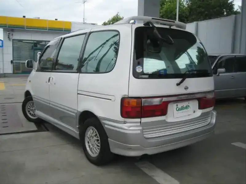 カタログ画像：セレナ（SERENA） ＦＸオーレ 1998年8月 KD-KVNC23 2000cc ホワイト／プラチナシルバーＭ 燃費18.2km / l  バック