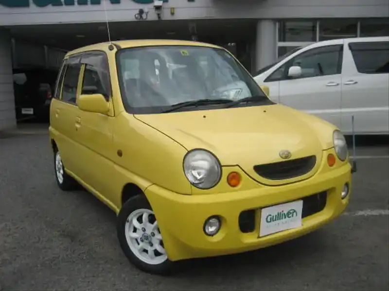 カタログ画像：プレオ（PLEO） ニコット 2001年4月 TA-RA1 660cc チェイスイエロー 燃費18.0km / l  メイン