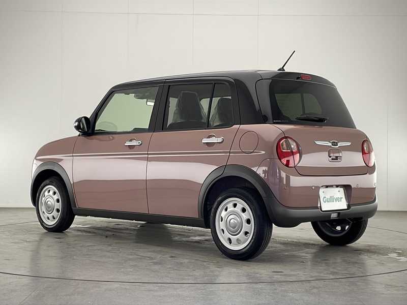 カタログ画像：アルトラパンＬＣ（ALTO LAPIN LC） Ｘ 2022年6月 5BA-HE33S 660cc テラコッタピンクメタリック アーバンブラウン2トーンルーフ 燃費26.2km / l 内装
