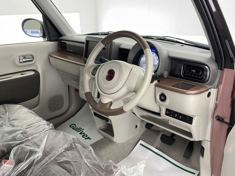 カタログ画像：アルトラパンＬＣ（ALTO LAPIN LC） Ｘ 2022年6月 5BA-HE33S 660cc テラコッタピンクメタリック アーバンブラウン2トーンルーフ 燃費26.2km / l フロント