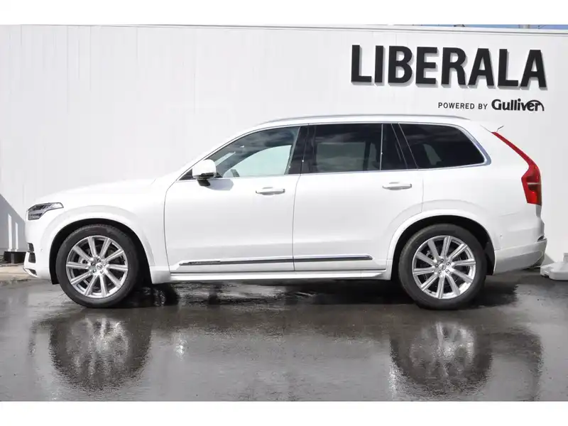 カタログ画像：ＸＣ９０（XC90） Ｔ６ ＡＷＤ インスクリプション 2018年8月 DBA-LB420XC 2000cc クリスタルホワイトパール 燃費12.5km / l 外装