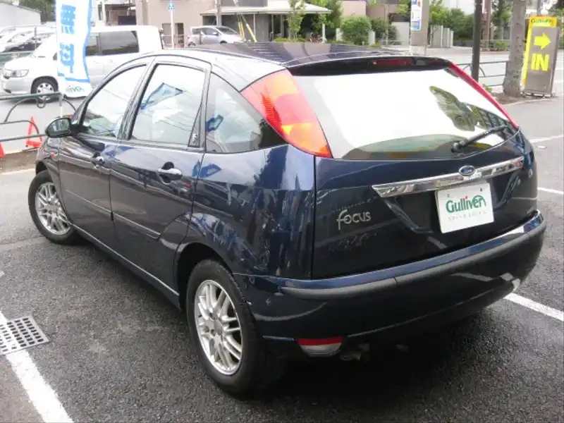 カタログ画像：フォーカス（FOCUS） ＳＴ１７０ 2004年1月 GH-WF0ALD 2000cc バック