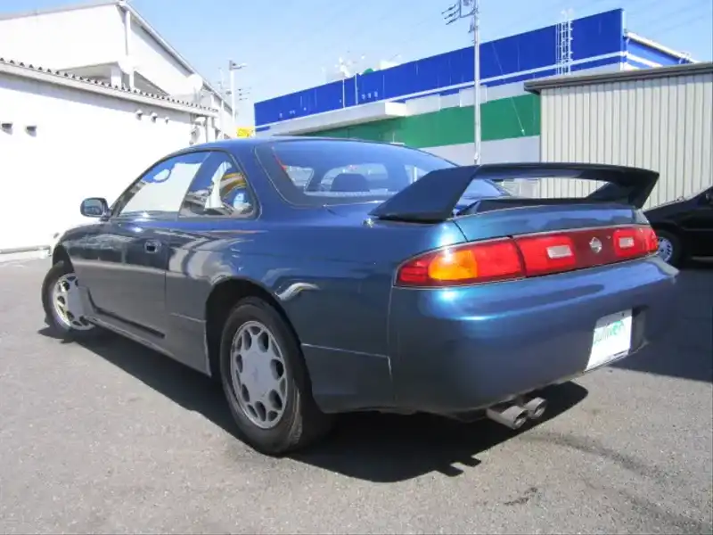 カタログ画像：シルビア（SILVIA） Ｑ’ｓ 1995年5月 E-S14 2000cc グリニッシュブルー（Ｐ） 燃費10.0km / l  バック