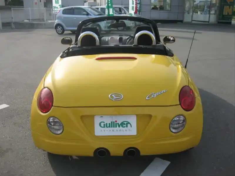 カタログ画像：コペン（COPEN） アクティブトップ 2002年6月 LA-L880K 660cc ＤＣ・ジョーヌイエロー 燃費18.0km / l  バック