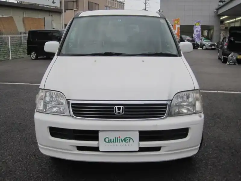 カタログ画像：ステップワゴン（STEPWAGON） Ｗ フィールドデッキ 回転対座シート 2000年8月 GF-RF2 2000cc タフタホワイト 燃費10.2km / l  フロント