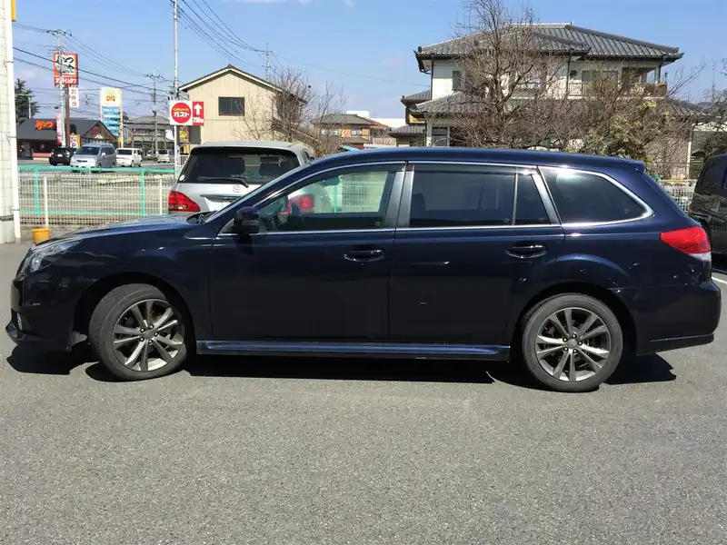 カタログ画像：レガシィツーリングワゴン（LEGACY TOURING WAGON） ２．５ｉ Ｂスポーツアイサイト Ｇパッケージ 2014年4月 DBA-BRM 2500cc ディープシーブルー・パール 燃費14.4km / l 外装