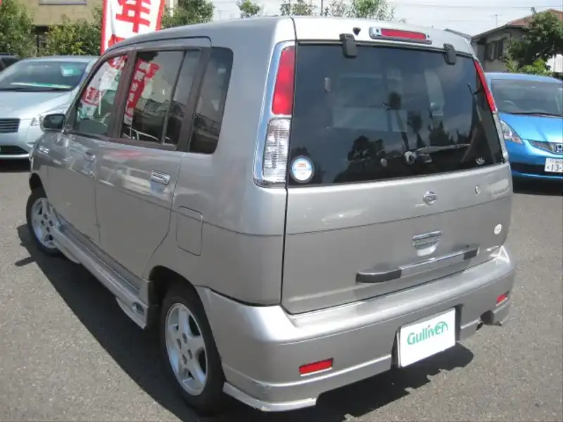 カタログ画像：キューブ（CUBE） ライダー 本革セレクション ハイパーＣＶＴ－Ｍ６ 1999年11月 GH-AZ10 1300cc ソニックシルバー（Ｍ） 燃費17.0km / l  バック