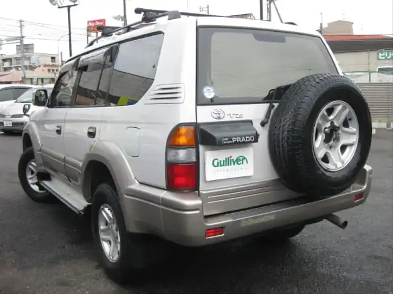 カタログ画像：ランドクルーザープラド（LAND CRUISER PRADO） ＴＺ 1998年1月 KD-KZJ95W 3000cc クリスタルシルバーパールメタリック バック