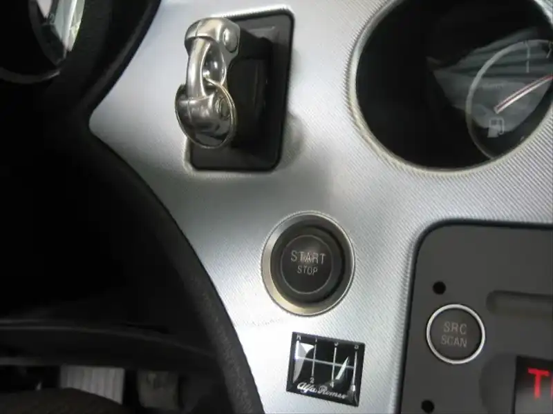 カタログ画像：アルファ１５９（ALFA 159） ３．２ ＪＴＳ Ｑ４ ディスティンクティブ 2006年12月 GH-93932 3200cc オチェアーノブラック（メタリックカラー） 内装