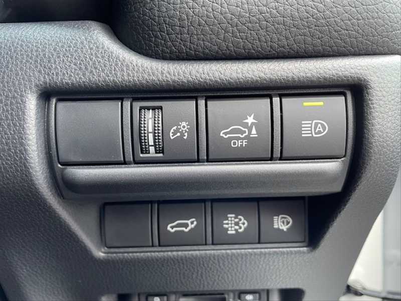 カタログ画像：ランドクルーザー２５０（LAND CRUISER 250） ＺＸ 2024年4月 3DA-GDJ250W 2800cc プラチナホワイトパールマイカ 燃費11.0km / l 内装