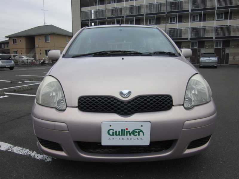 カタログ画像：ヴィッツ（VITZ） Ｆ Ｄパッケージ 2001年12月 TA-NCP15 1300cc ペールローズメタリックオパール 燃費16.6km / l  フロント