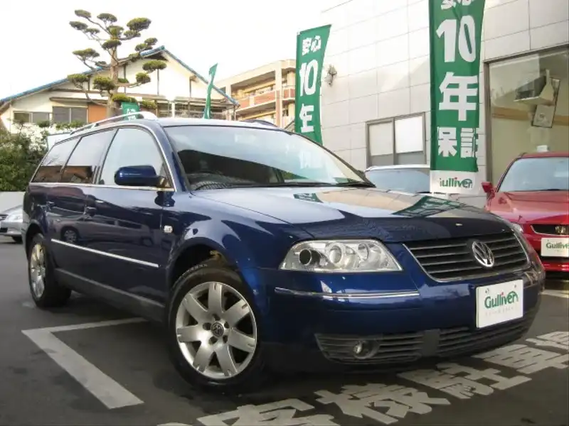 9002941 | カタログ画像：パサートワゴン（PASSAT WAGON） Ｖ５ 2001年10月 GF-3BAZX 2300cc インキーブルーパールエフェクト メイン（その他）