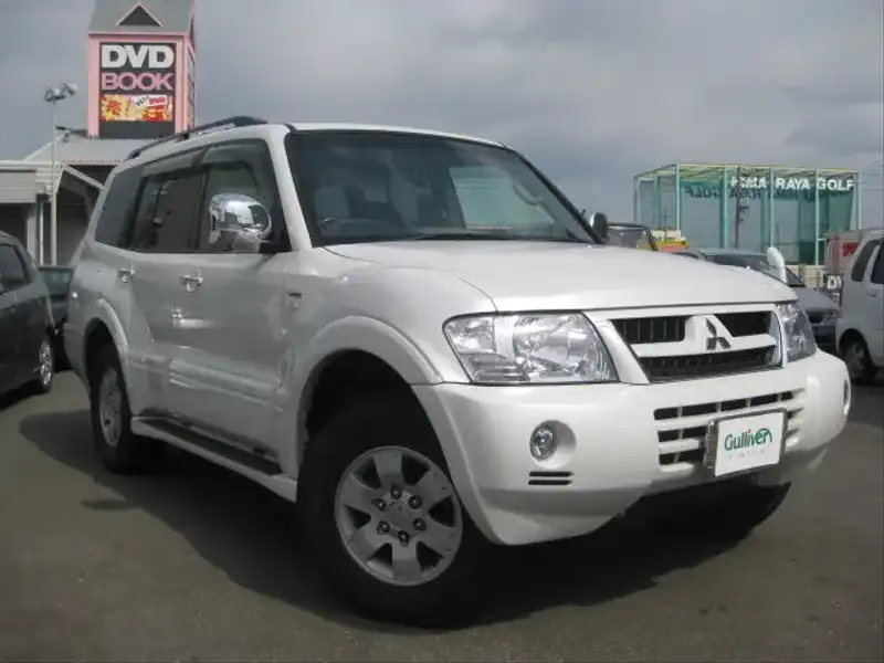 カタログ画像：パジェロ（PAJERO） ロング エクシード－Ⅱ 2005年1月 TA-V75W 3500cc ウォームホワイトパール メイン