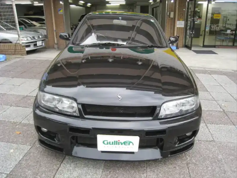 カタログ画像：スカイライン（SKYLINE） ＧＴＳ－４ 1991年8月 E-HNR32 2000cc ブラック（ＰＭ） 燃費7.0km / l  フロント