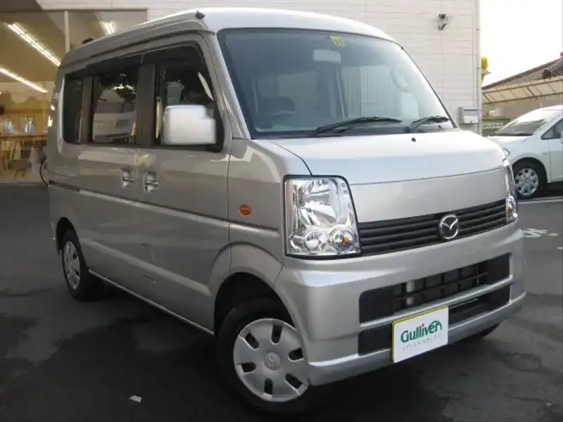 カタログ画像：スクラムワゴン（SCRUM WAGON） ＰＸ 2005年9月 ABA-DG64W 660cc シルキーシルバーメタリック 燃費15.8km / l  メイン