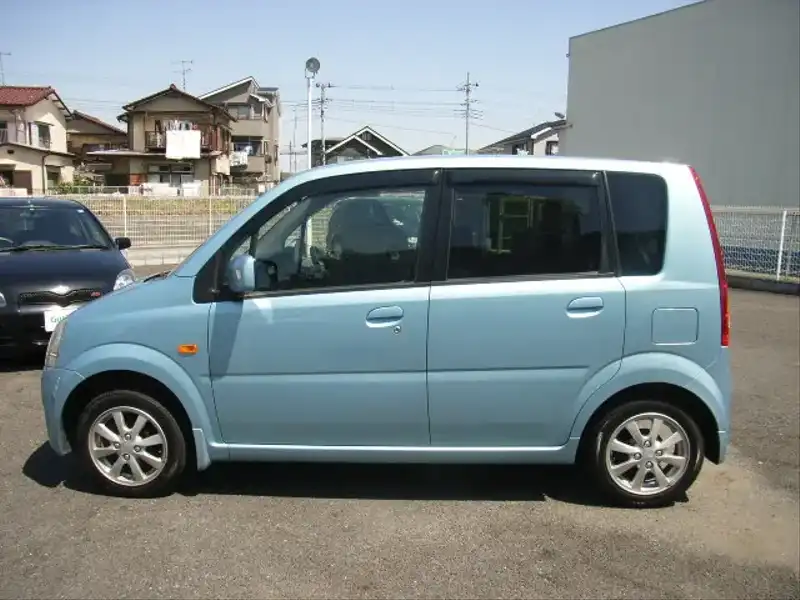 カタログ画像：ムーヴ（MOVE） Ｌ 2004年12月 DBA-L150S 660cc テンダーブルーマイカメタリック 燃費19.4km / l  外装