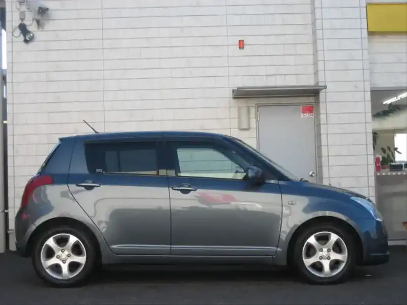 カタログ画像：スイフト（SWIFT） １．５ＸＳ 2007年5月 DBA-ZC21S 1500cc アズールグレーパールメタリック 燃費16.4km / l  外装