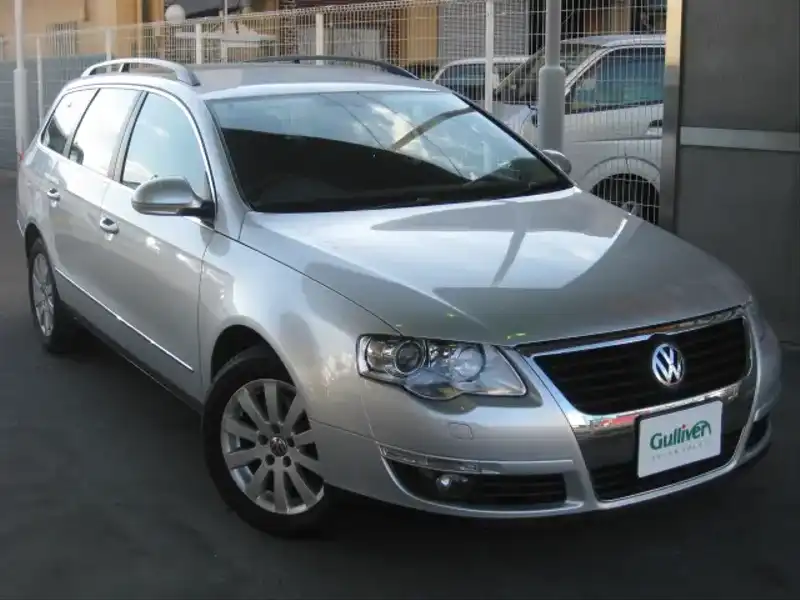 カタログ画像：パサートヴァリアント（PASSAT VARIANT） ２．０ 2007年1月 GH-3CBVY 2000cc リフレックスシルバーメタリック 燃費11.0km / l  メイン（その他）