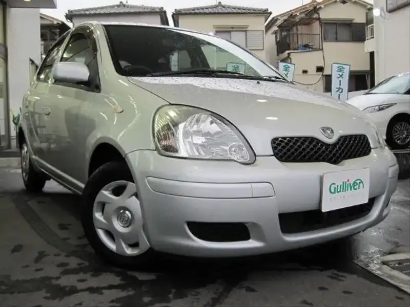 カタログ画像：ヴィッツ（VITZ） Ｕ 2004年4月 CBA-NCP15 1300cc シルバーマイカメタリック 燃費16.6km / l  メイン（その他）