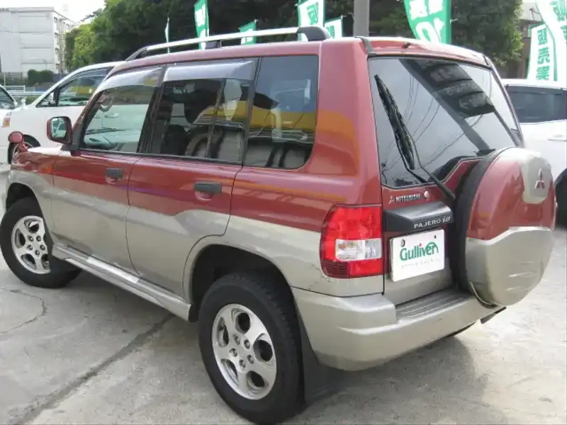 カタログ画像：パジェロイオ（PAJERO IO） ソレント 1999年8月 GF-H76W 1800cc エナメルカッパー（Ｍ）／フレーザーベージュ（Ｍ）・２トーン バック