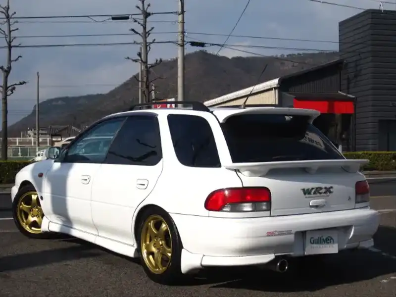 4501747 | カタログ画像：インプレッサスポーツワゴン（IMPREZA SPORTS WAGON） ＷＲＸ ＳＴｉバージョンⅥ 1999年9月 GF-GF8 2000cc ピュアホワイト バック