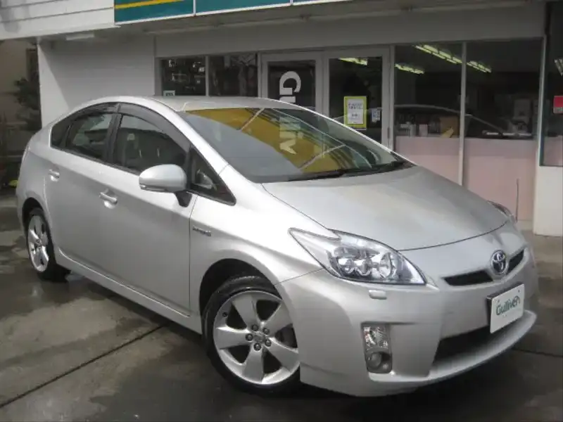 カタログ画像：プリウス（PRIUS） Ｓツーリングセレクション 2009年5月 DAA-ZVW30 1800cc シルバーメタリックorアイスバーグシルバーマイカメタリック 燃費35.5km / l  メイン（その他）