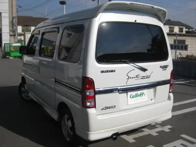 カタログ画像：エブリイワゴン（EVERY WAGON） スポーツ 2004年4月 GH-DA62W 660cc パールホワイト 燃費15.0km / l  外装