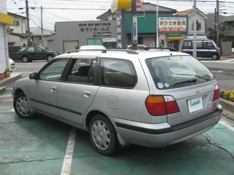 カタログ画像：プリメーラ（PRIMERA） ２．０Ｔ４ 1998年9月 GF-HNP11 2000cc ソニックシルバーＭ 燃費11.6km / l  バック