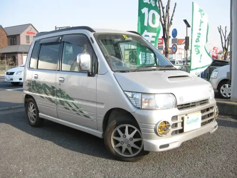 カタログ画像：ムーヴ（MOVE） ＳＲ 1995年8月 E-L602S 660cc シルバーメタリック 燃費18.2km / l  メイン（その他）