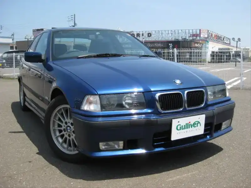 カタログ画像：３シリーズ（3 SERIES） ３２０ｉ特別仕様車 1997年2月 E-CB20 2000cc エーゲッシュブルー メイン