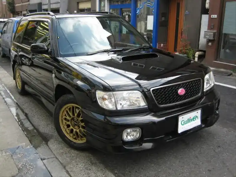 カタログ画像：フォレスター（FORESTER） Ｓ／ｔｂ 2000年12月 GF-SF5 2000cc ブラックマイカ 燃費11.6km / l  メイン