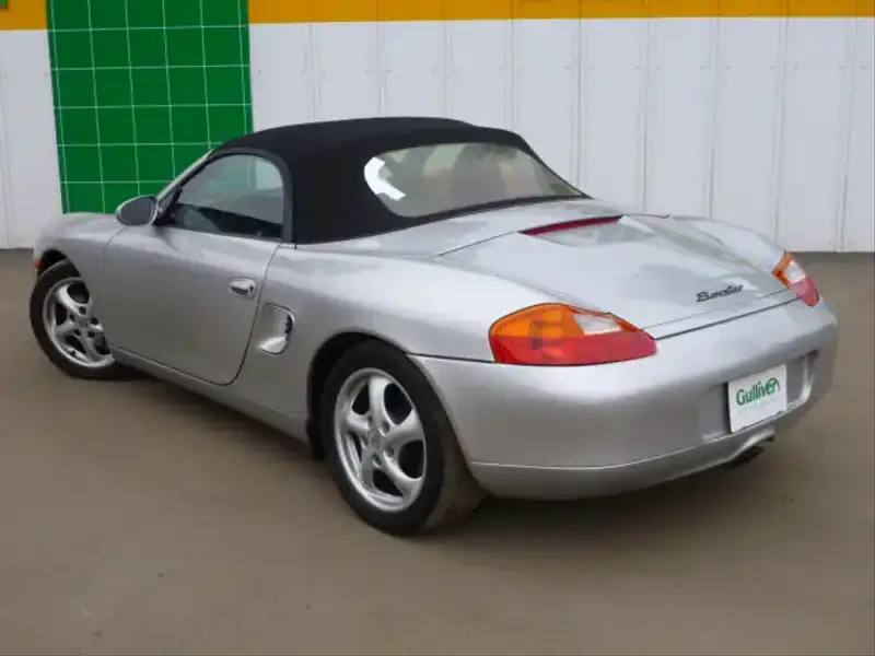 カタログ画像：ボクスター（BOXSTER） ボクスター 2001年9月 GF-98665 2700cc 燃費8.2km / l  バック