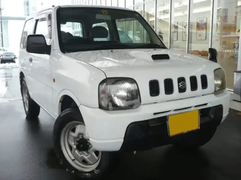 カタログ画像：ジムニー（JIMNY） ＸＡ 1998年10月 GF-JB23W 660cc スペリアホワイト 燃費14.6km / l  メイン