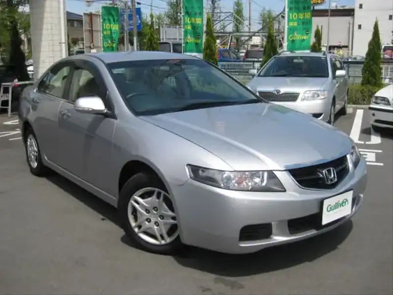 カタログ画像：アコード（ACCORD） ２０Ａ 2005年11月 DBA-CL7 2000cc アラバスターシルバー・メタリック 燃費13.8km / l  メイン