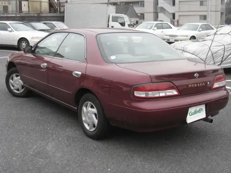 カタログ画像：プレセア（PRESEA） レフィナ 1998年10月 E-PR11 1800cc レッドパール（Ｐ） 燃費12.6km / l  バック