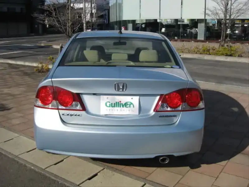 カタログ画像：シビックハイブリッド（CIVIC HYBRID） ＭＸＢ 2007年9月 DAA-FD3 1300cc フローライトシルバー・メタリック 燃費31.0km / l  バック