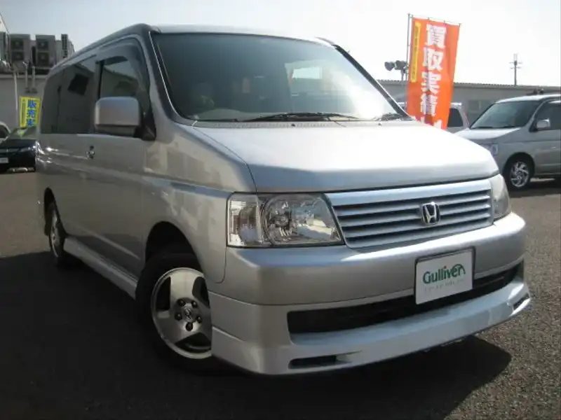 カタログ画像：ステップワゴン（STEPWAGON） Ｋ 2001年4月 LA-RF3 2000cc サテンシルバー・メタリック 燃費13.2km / l  メイン（その他）