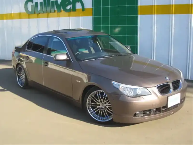 カタログ画像：５シリーズ（5 SERIES） ５２５ｉハイラインパッケージ 2004年4月 GH-NA25 2500cc 燃費8.8km / l  メイン（その他）