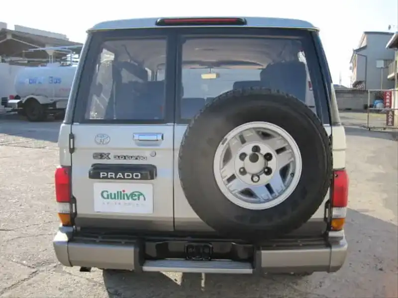 カタログ画像：ランドクルーザープラド（LAND CRUISER PRADO） ４ドア プラドＥＸワイド 1991年8月 Q-LJ78W 2400cc フィールドランナー・トーニング バック