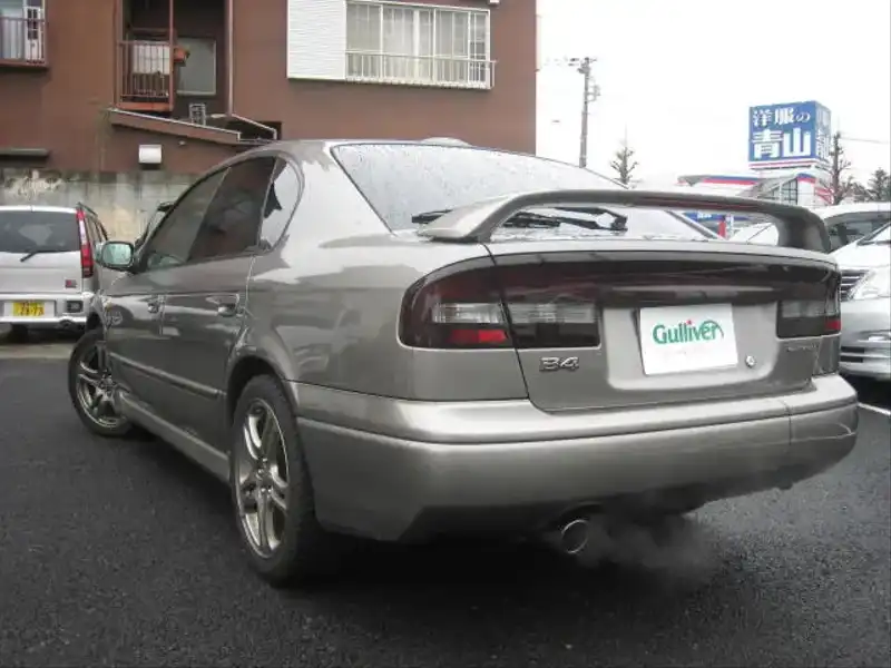 カタログ画像：レガシィＢ４（LEGACY B4） ＲＳＫ 2001年5月 TA-BE5 2000cc プレミアムシルバー・メタリック 燃費11.4km / l  バック