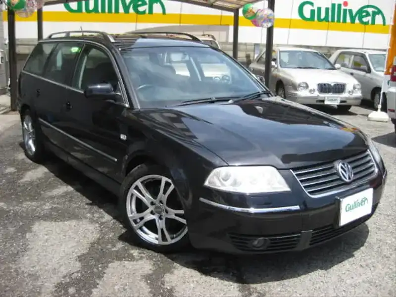 カタログ画像：パサートワゴン（PASSAT WAGON） Ｖ６ 2001年10月 GF-3BAMX 2800cc ブラックマジックパールエフェクト 燃費8.5km / l  メイン（その他）