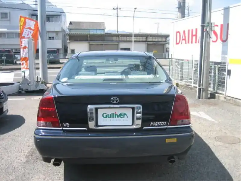 カタログ画像：クラウンマジェスタ（CROWN MAJESTA） ３．０Ａタイプ 2004年4月 TA-JZS177 3000cc ダークブルーマイカトーニングＧ 燃費11.2km / l  バック