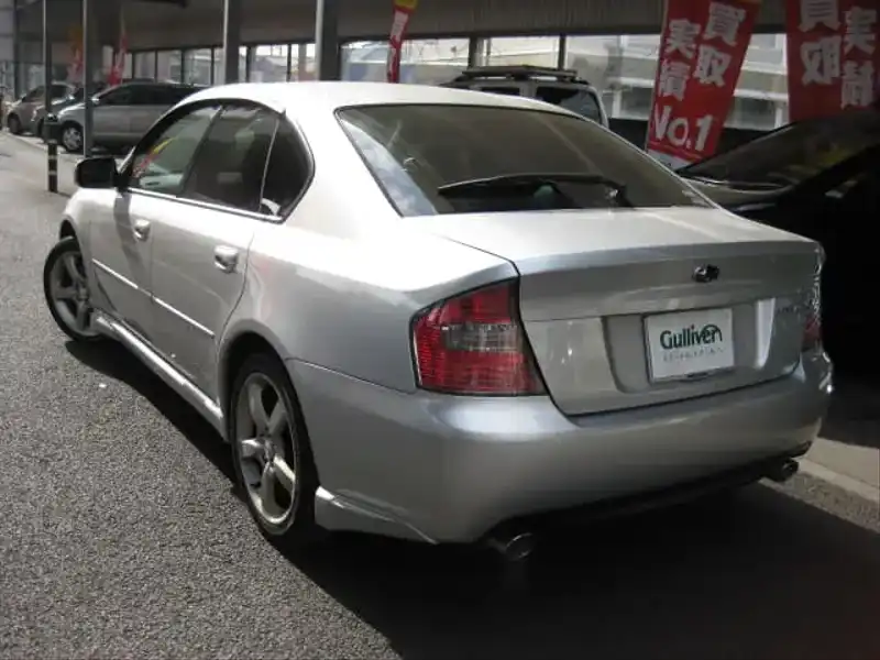 カタログ画像：レガシィＢ４（LEGACY B4） ２．０Ｒ 2004年5月 TA-BL5 2000cc ブリリアントシルバー・メタリック 燃費13.4km / l  バック