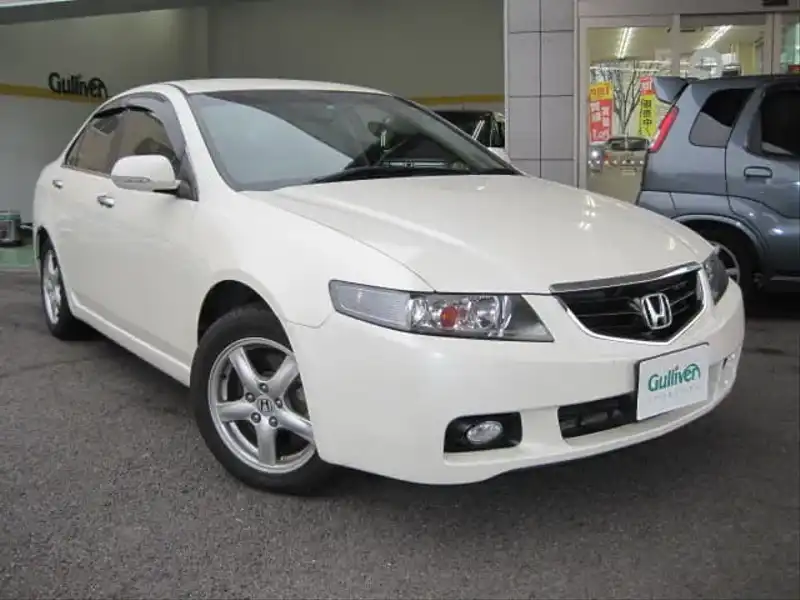 カタログ画像：アコード（ACCORD） ２４Ｔ 2002年10月 LA-CL9 2400cc プレミアムホワイト・パール 燃費12.0km / l  メイン