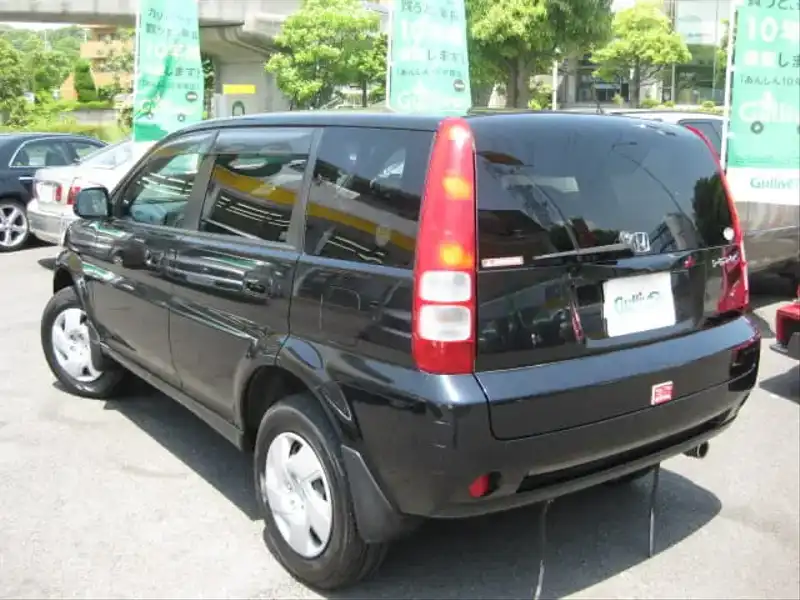 カタログ画像：ＨＲ－Ｖ（HR-V） Ｊ 2004年4月 ABA-GH3 1600cc ナイトホークブラック・パール 燃費14.0km / l  バック