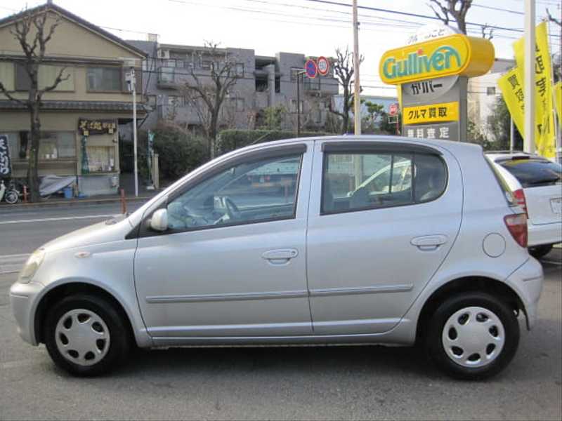 1003975 | カタログ画像：ヴィッツ（VITZ） クラヴィア 1999年10月 GH-NCP10 1300cc シルバーメタリック 外装