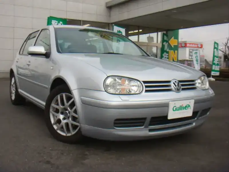 カタログ画像：ゴルフ（GOLF） ＸＥ 2002年1月 GF-1JAPK 2000cc リフレックスシルバーメタリック 燃費9.7km / l  メイン