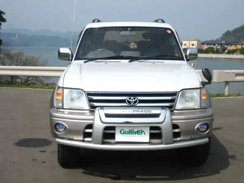 1005588 | カタログ画像：ランドクルーザープラド（LAND CRUISER PRADO） ＴＺ 1998年1月 KD-KZJ95W 3000cc クリスタルシルバーパールメタリック フロント